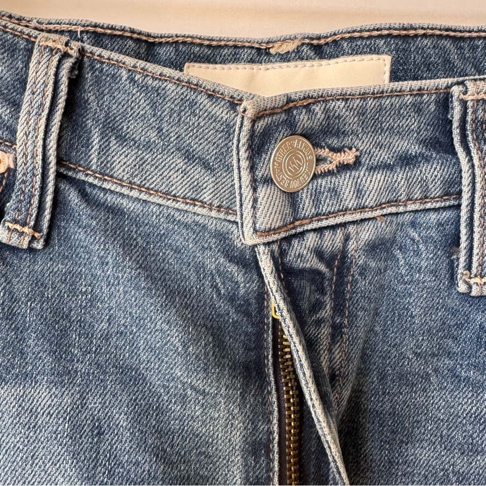 MOTHER Superior The Dodger Skimp Cuffed Jeans Medium Blue 24 - Picture 11 of 14